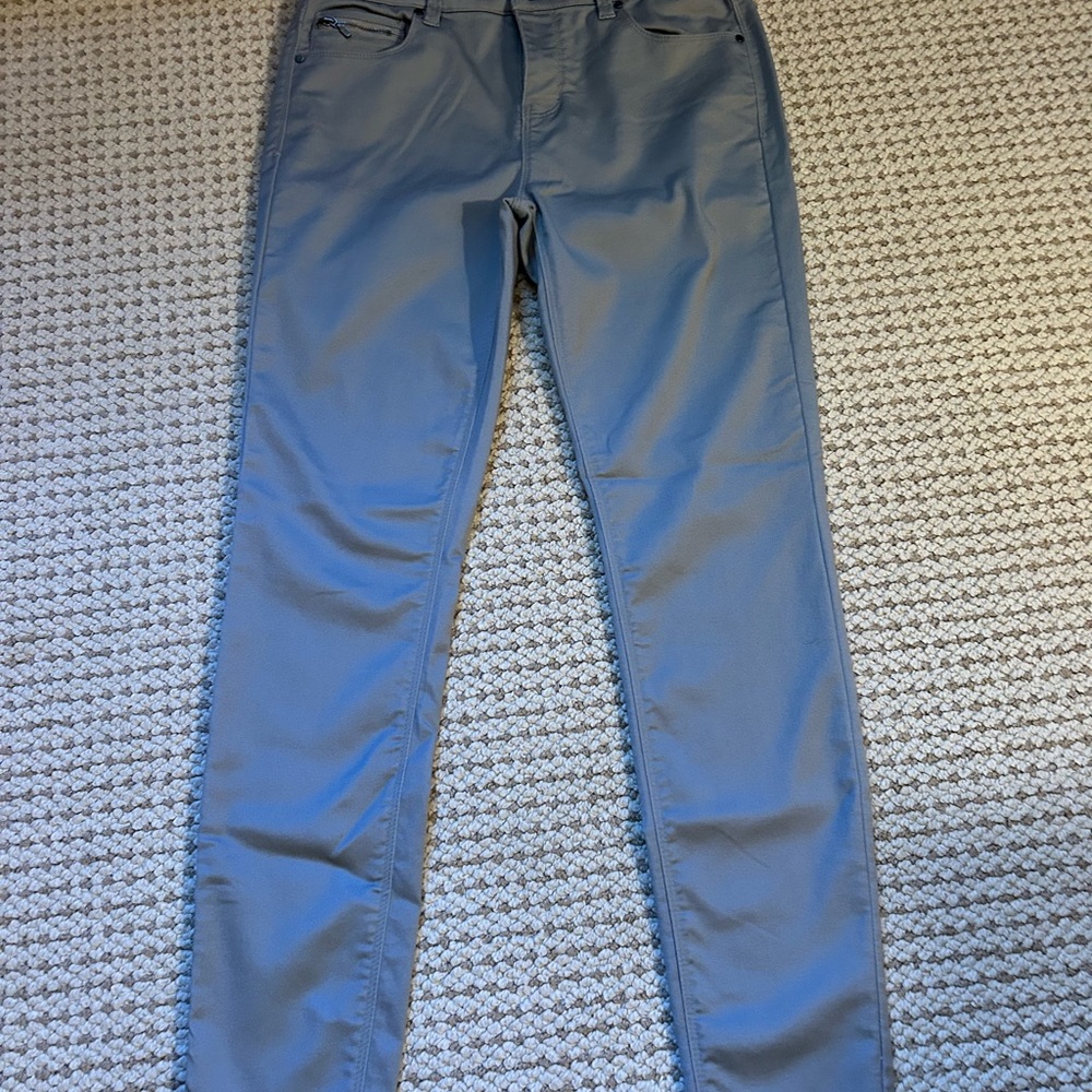 Design Lab Lord & Taylor Women's Gray Skinny Jeans